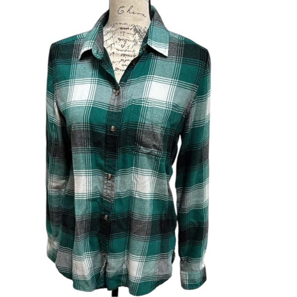 🦅 AE Flannel; Green Plaid Button Down Shirt Wmns S